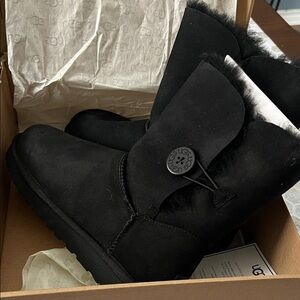 UGG Women's Classic Black Bailey Button II boots, 10